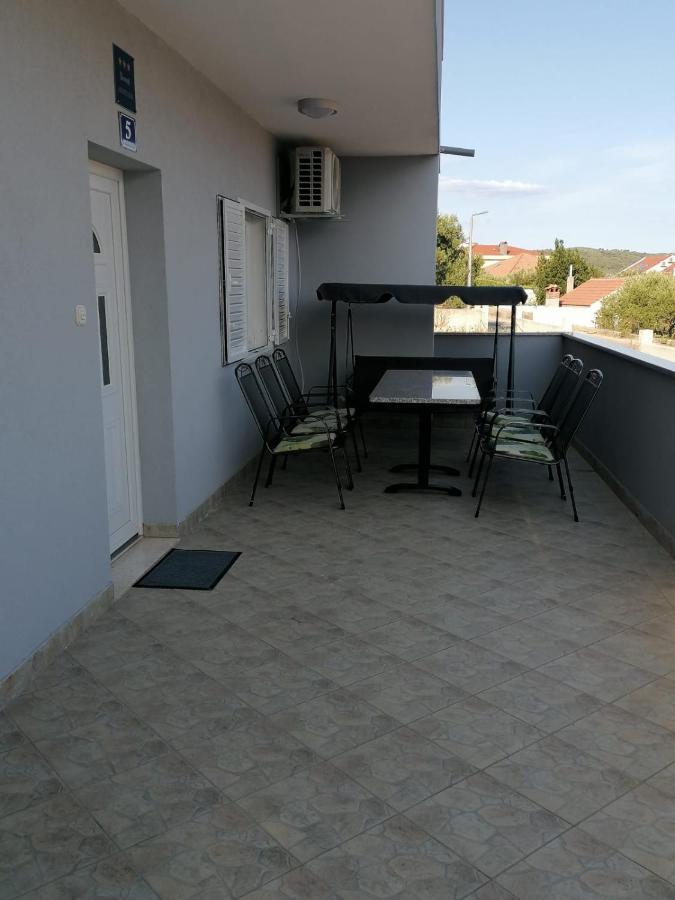 Apartment Slavica Traù Esterno foto